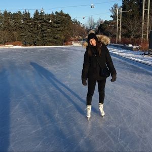 Meet your Posher, Christina